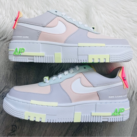 NWT Nike Air Force 1 Pixel Women’s Shoes - Picture 7 of 10